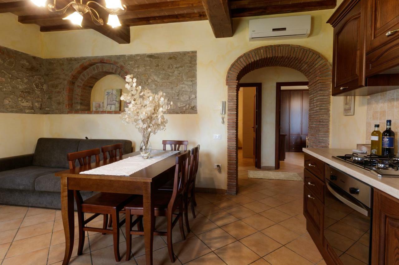 Villa Borgo Dei Gigli Lamporecchio Exterior foto